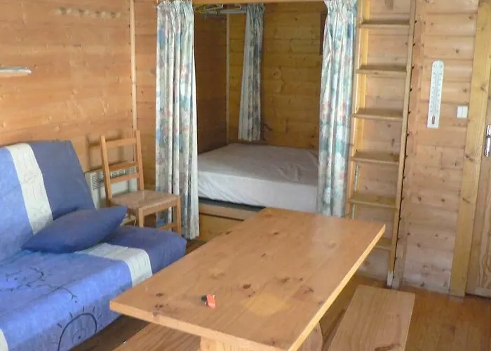 Camping Le Champ Du Moulin Hotel